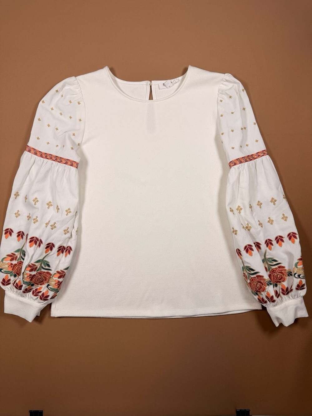 THML Floral Embroidered Puff Sleeve Blouse Cream Medium FTM843 - Picture 2 of 12